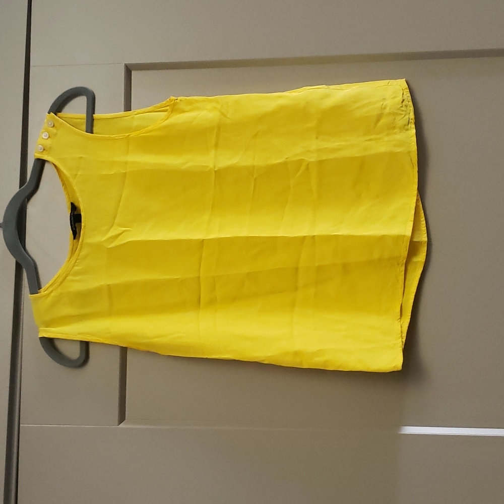 Banana Republic Tank